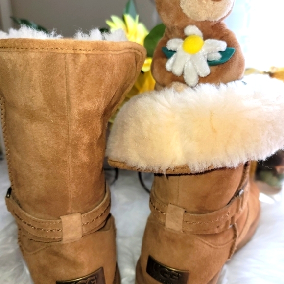 UGG boots - Picture 6 of 8